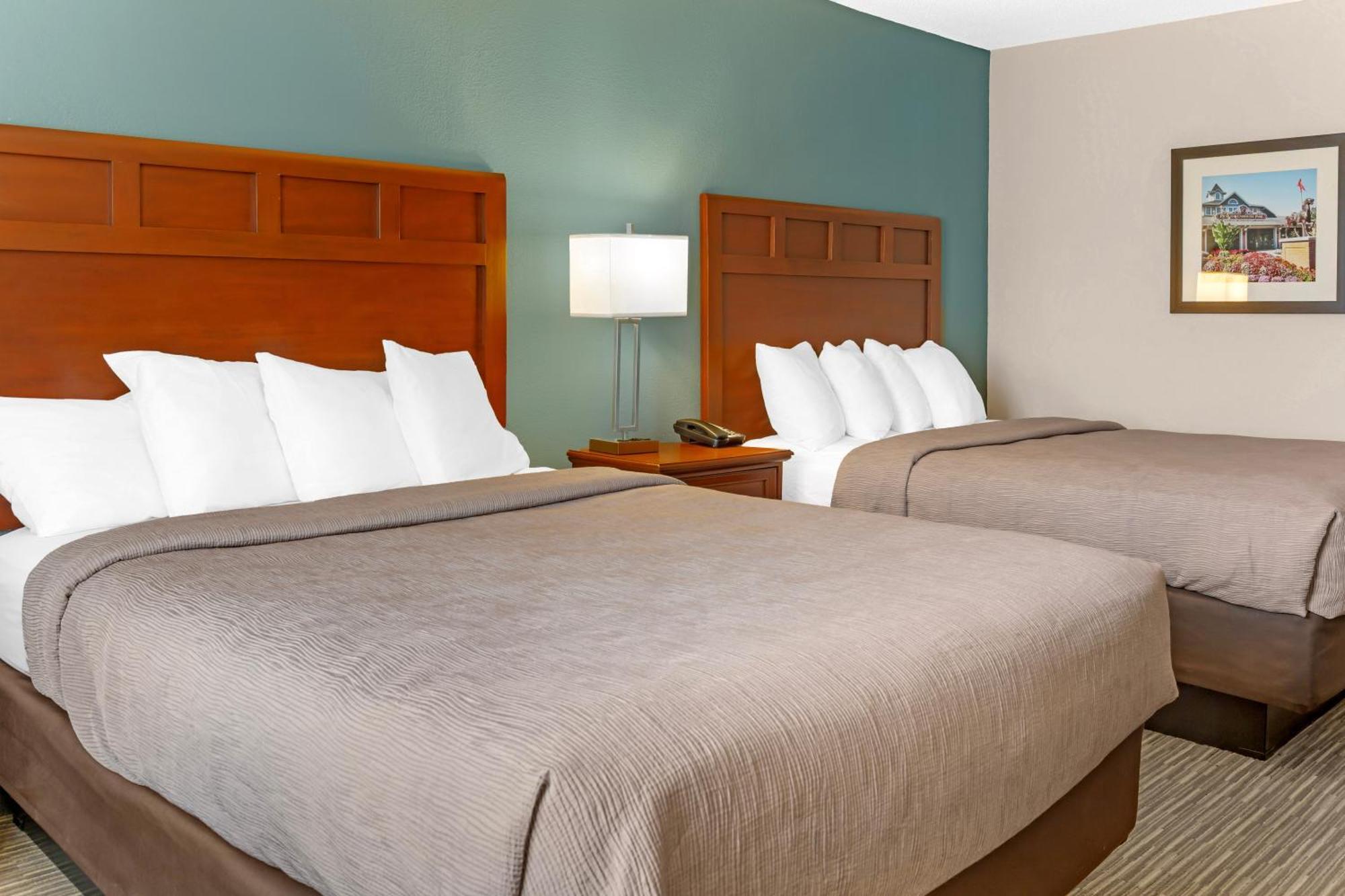 Queen Room with Two Queen Beds - Hearing Accessible/Non-Smoking