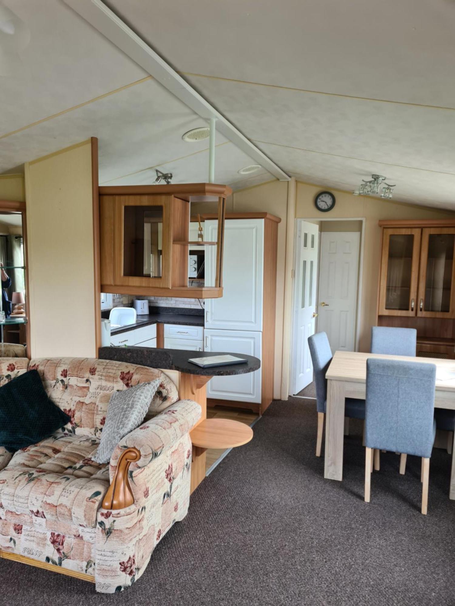Gold Caravan