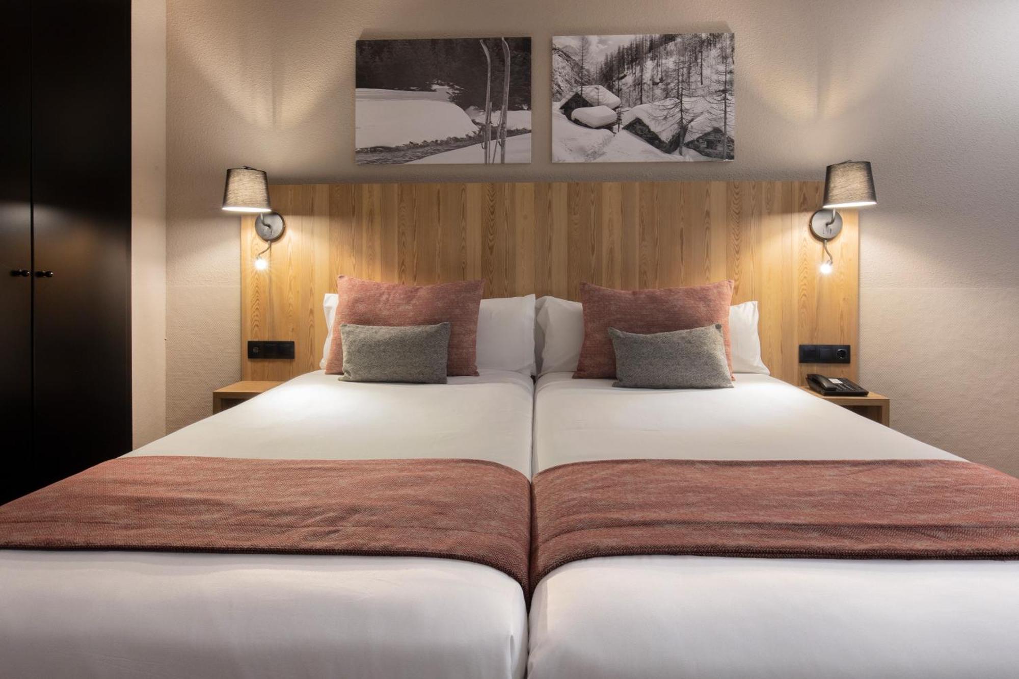 Interior Double Room