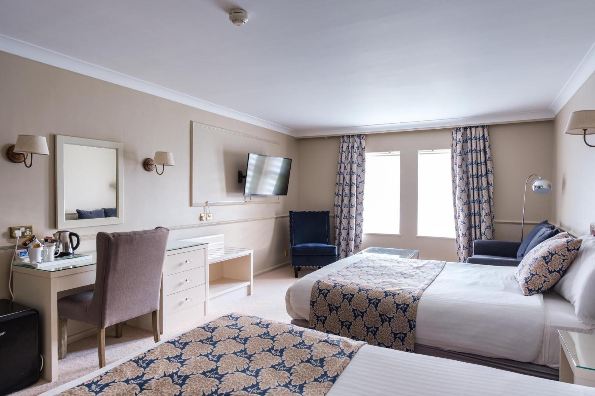 Superior Double Room Two Double Beds Non-Smoking