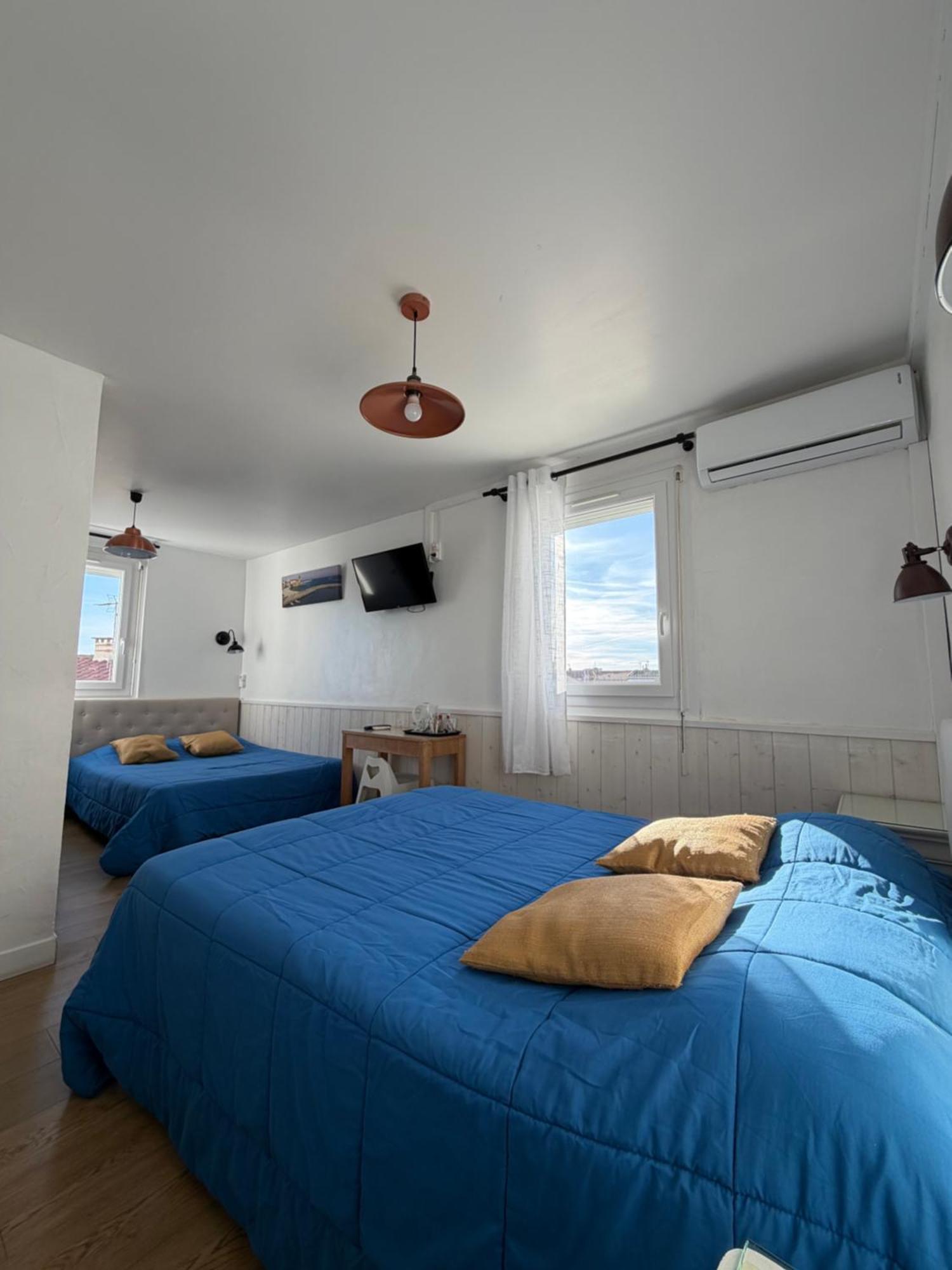 Standard Quadruple Room,1765755063:JPEG