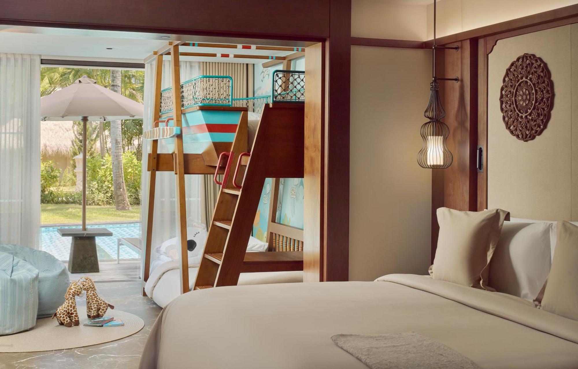 Family Concierge Junior Suite Lagoon Access 2 Adult + 1 Child
