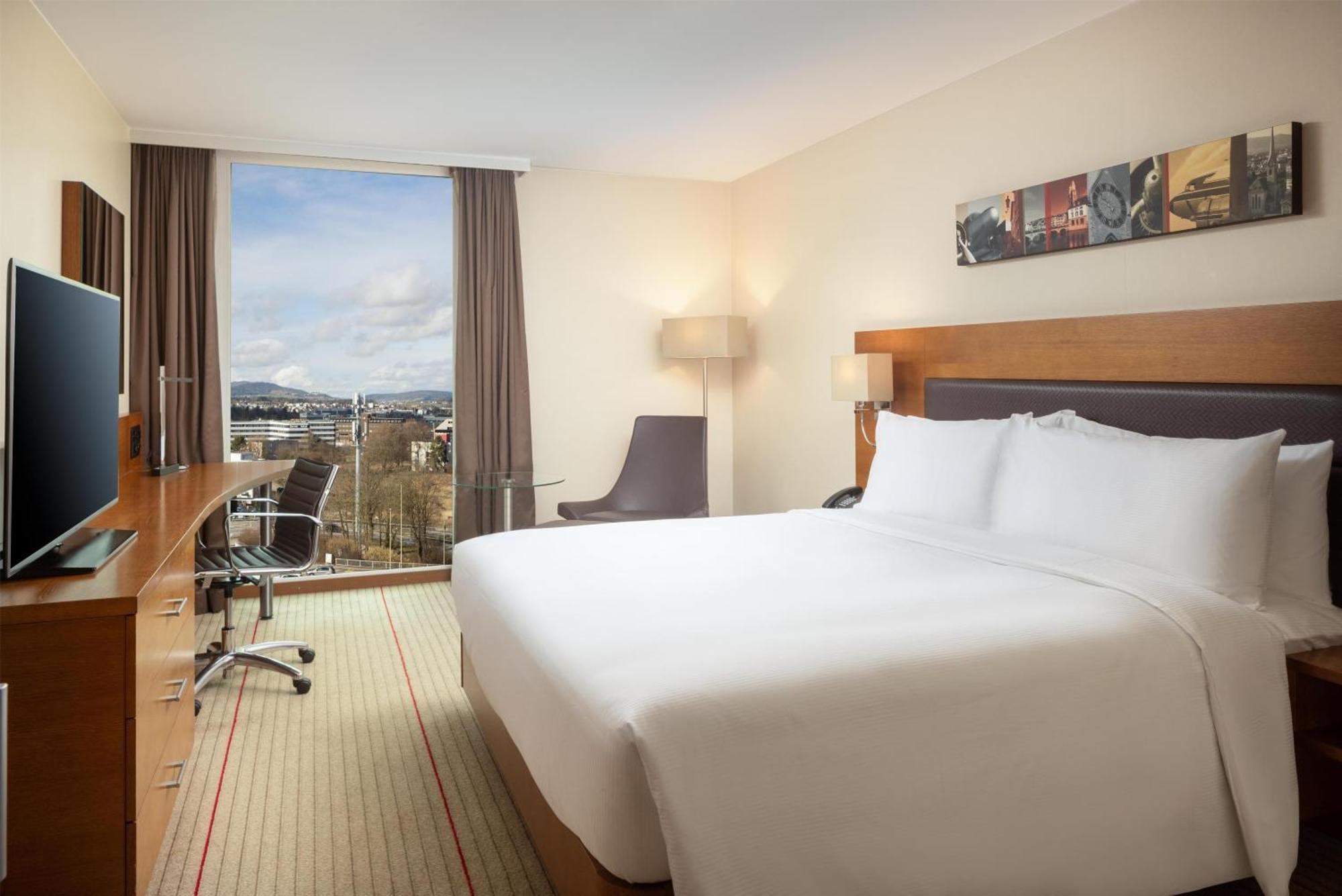Chambre Lit Queen-Size Exécutive avec Accès au Salon Exécutif