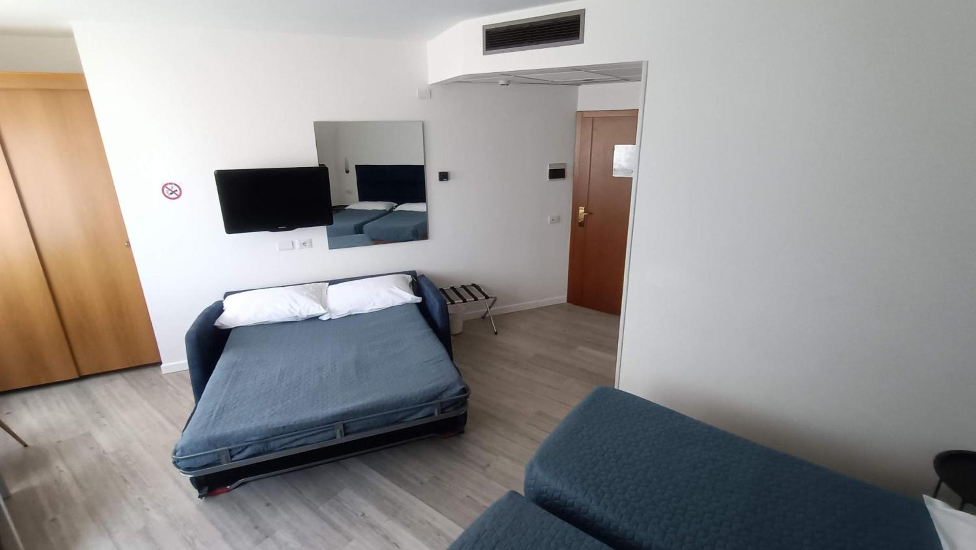 Economy Quadruple Room