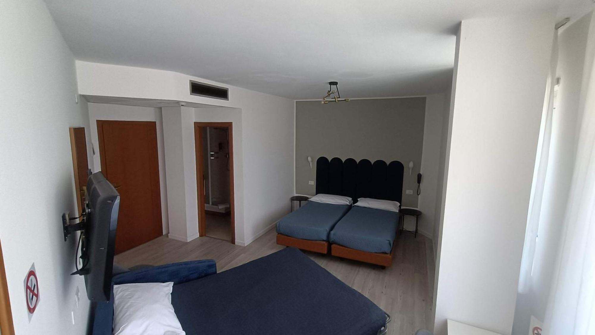 Economy Quadruple Room