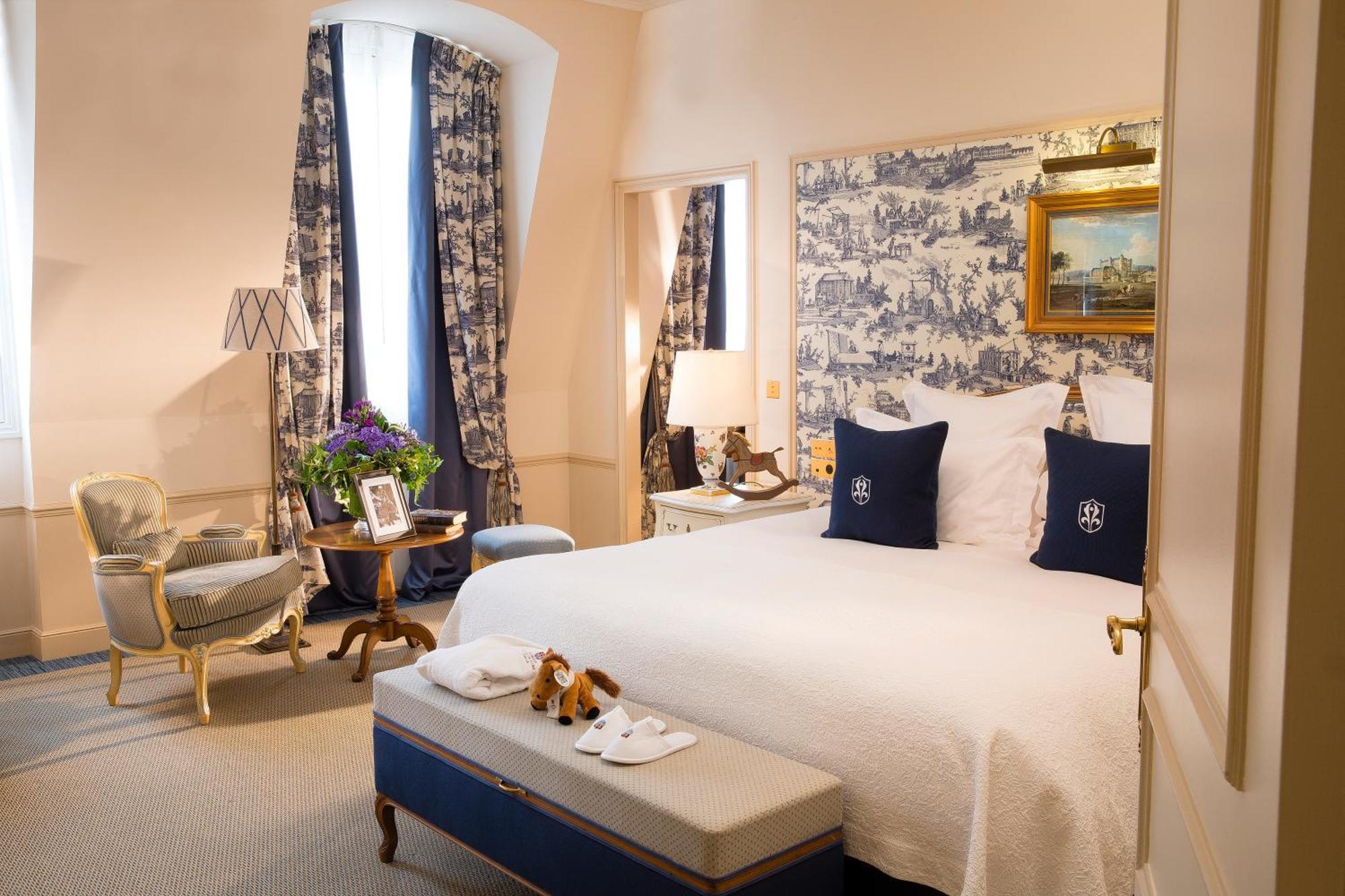 Premium Double Room,1765872794:JPEG