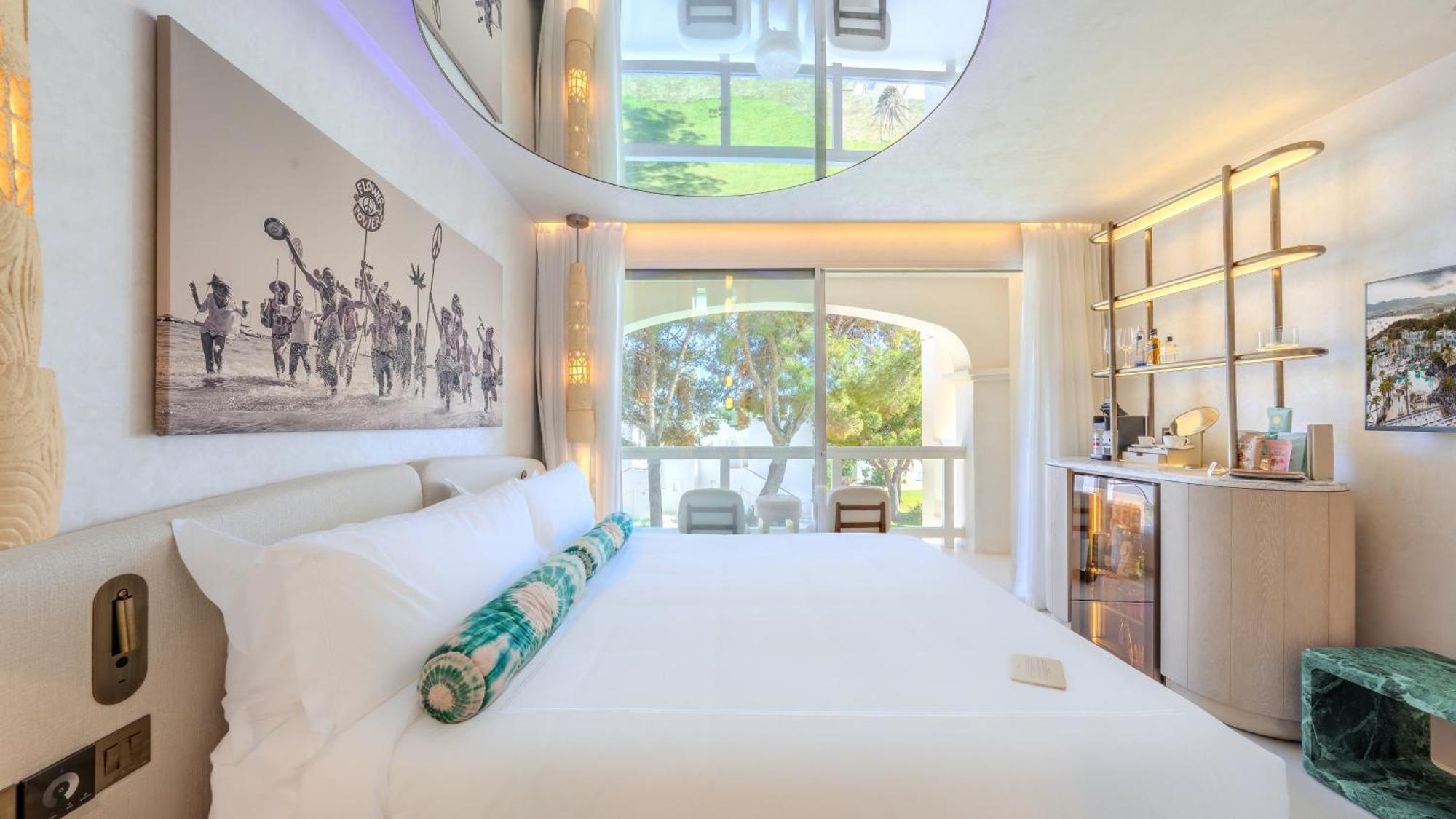 Superior Room- Entrance to Pacha Club Included