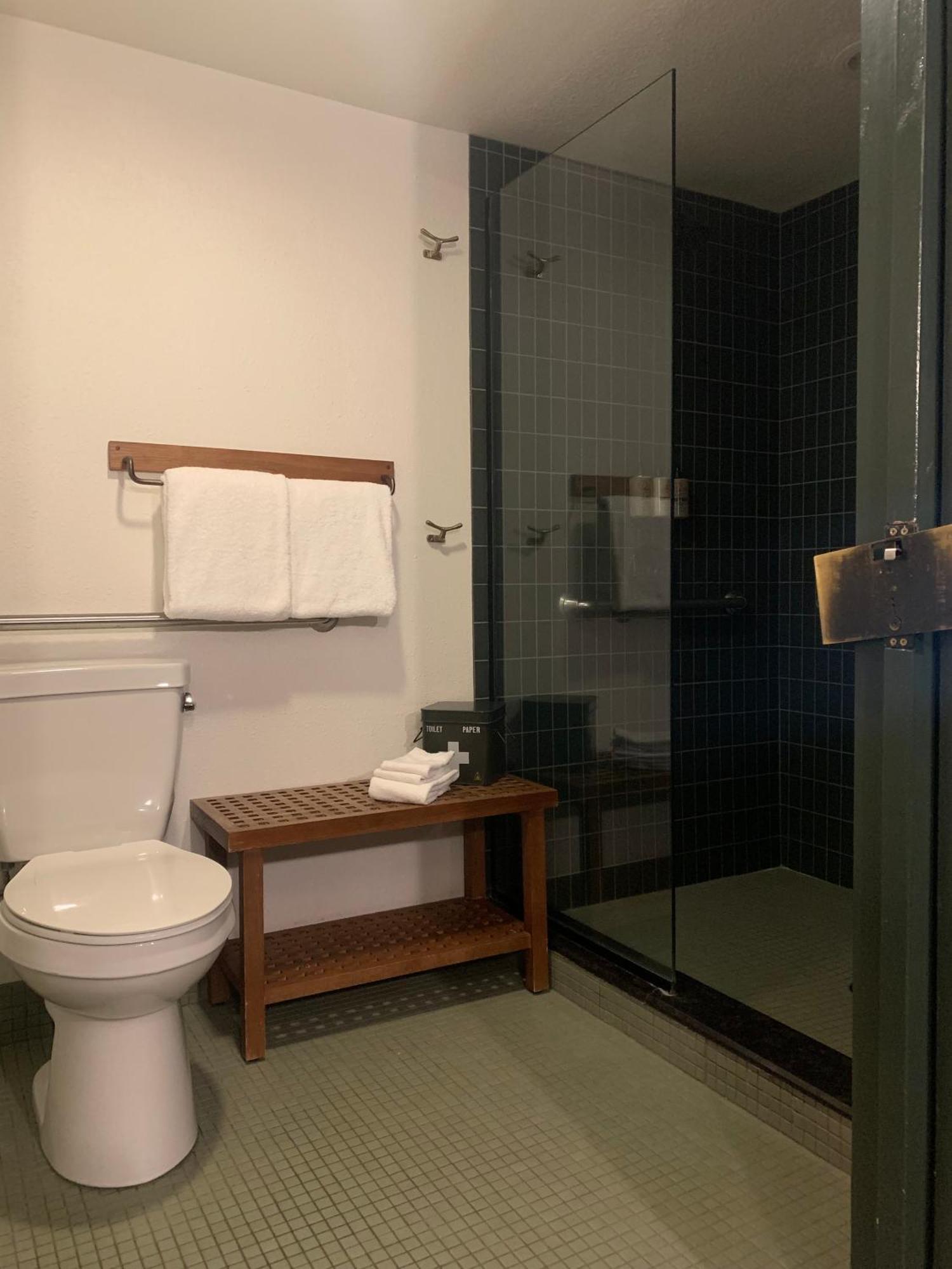 Jasper Suite