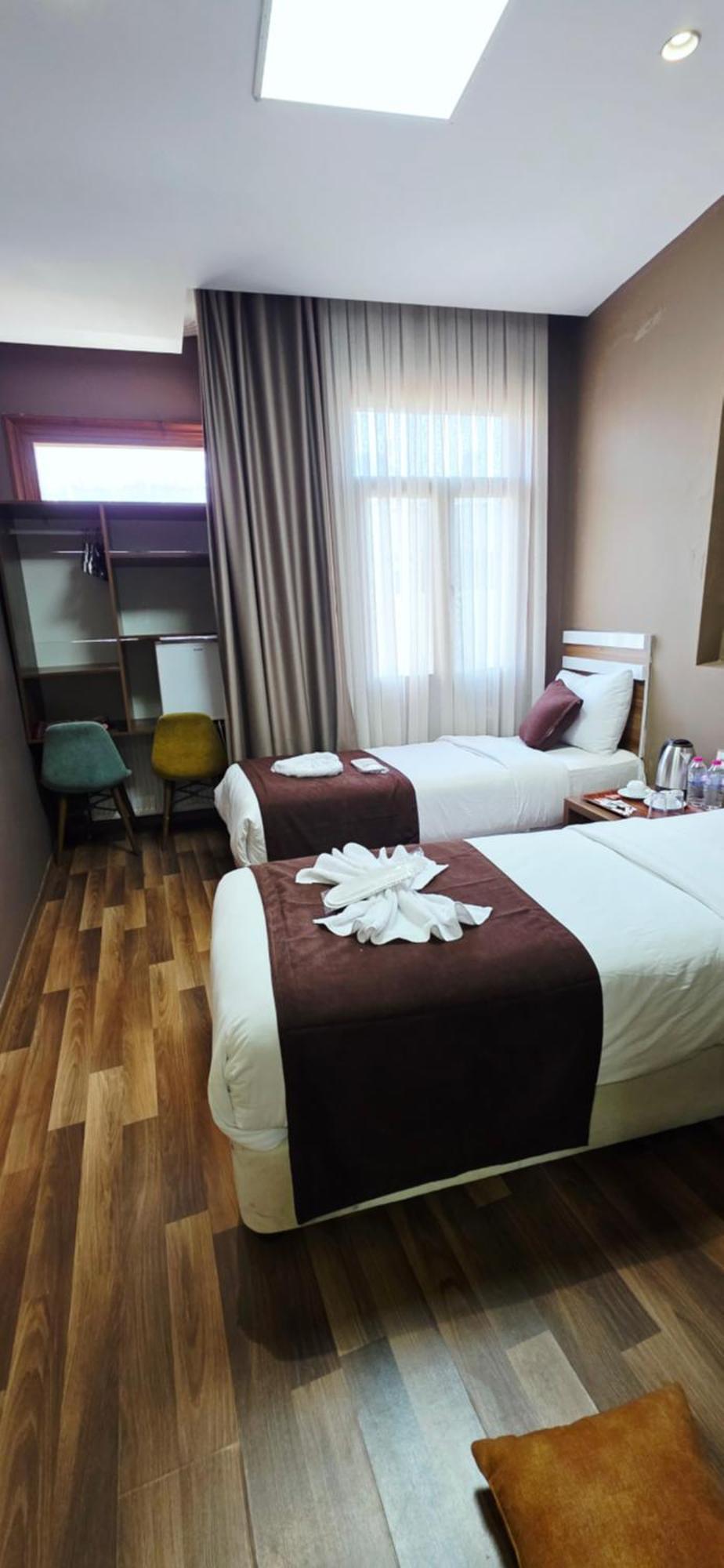 Standard Twin Room