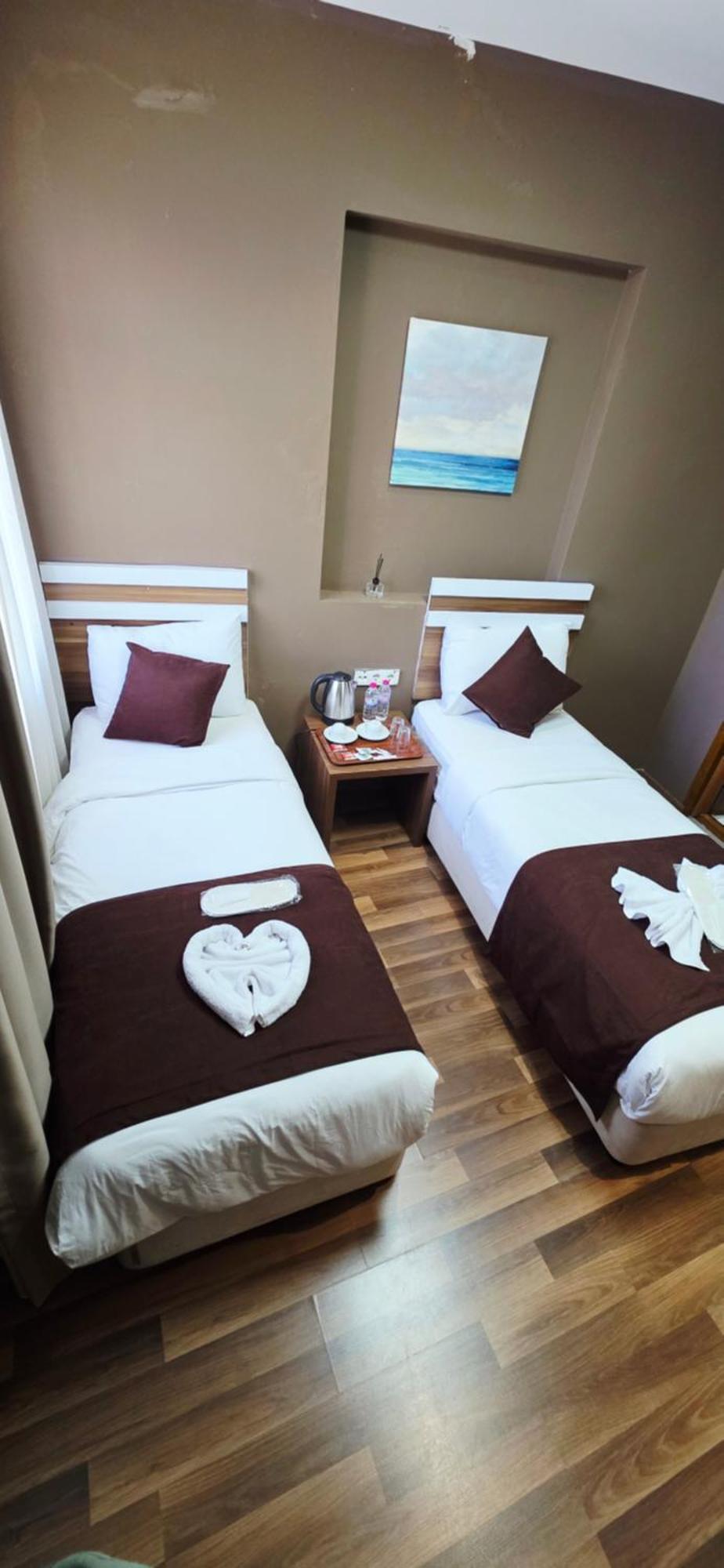 Standard Twin Room