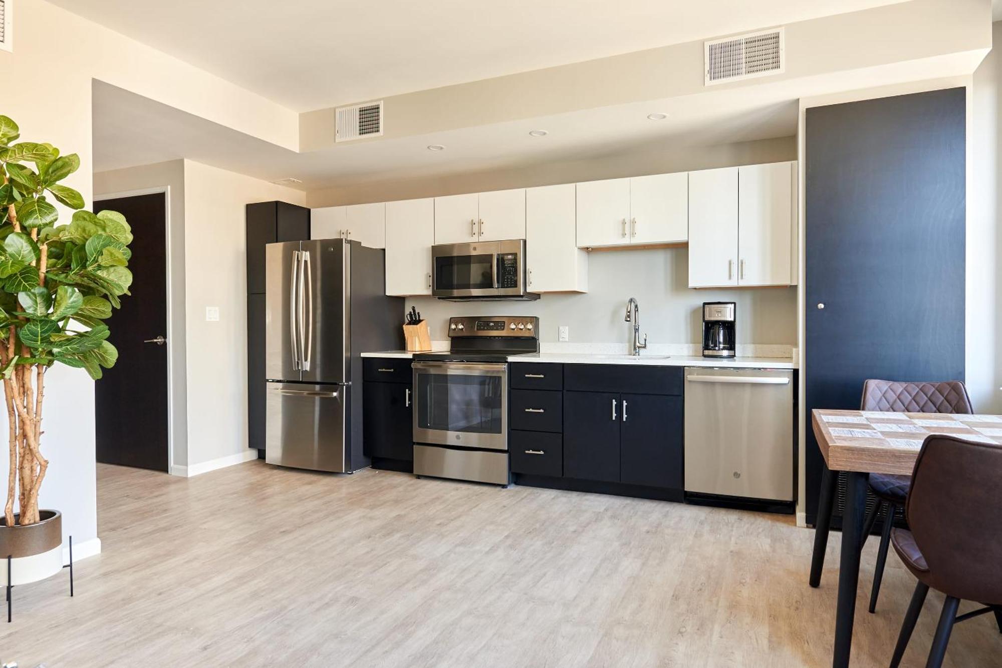 One-Bedroom Apartment City View Self Check Virtual Front Desk