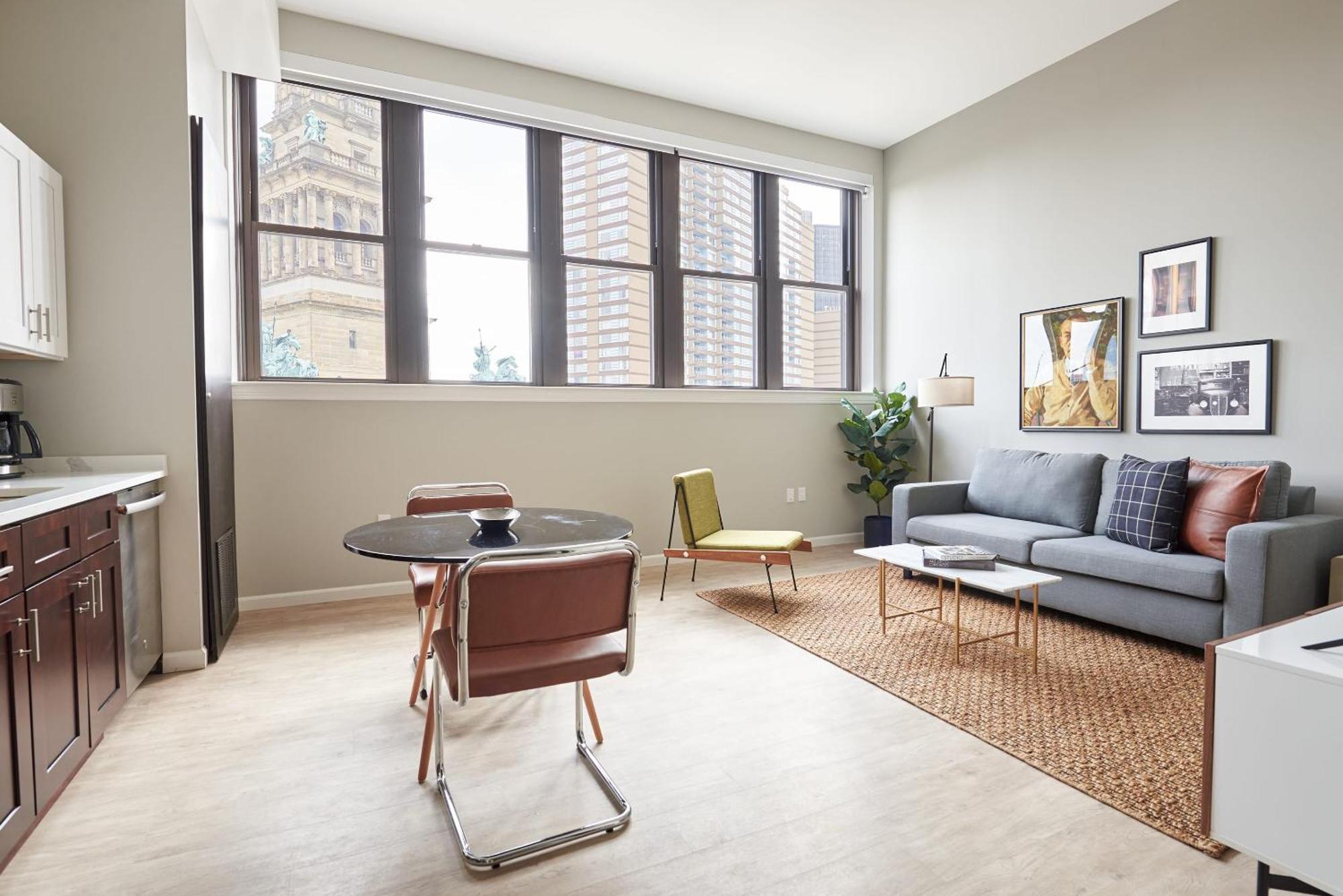 One-Bedroom Apartment City View Self Check Virtual Front Desk