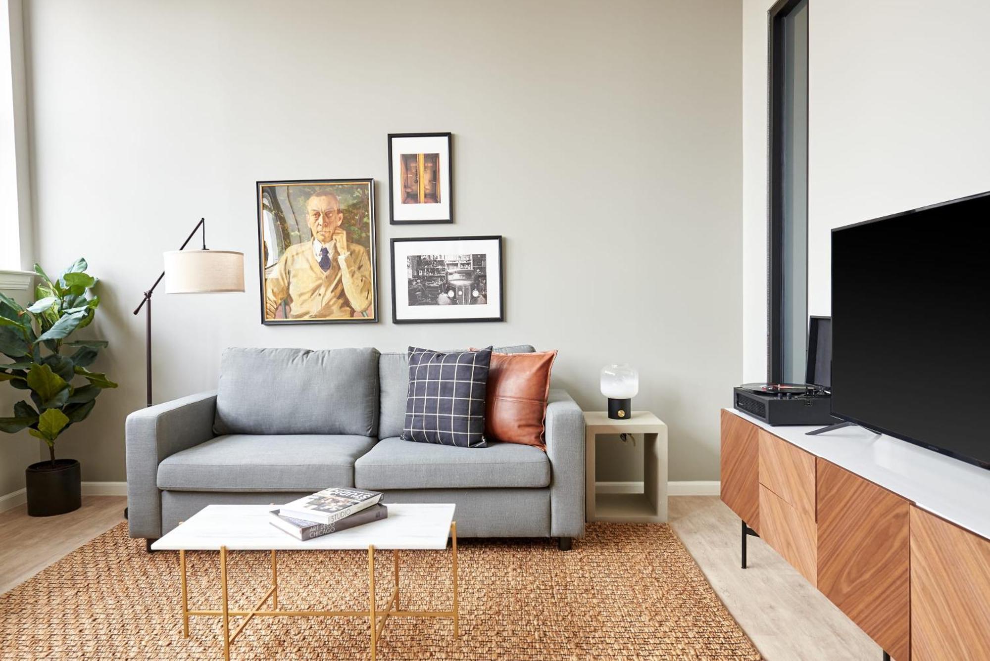 One-Bedroom Apartment City View Self Check Virtual Front Desk