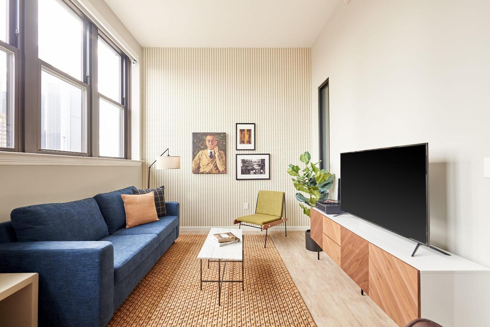 One-Bedroom Apartment City View Self Check Virtual Front Desk