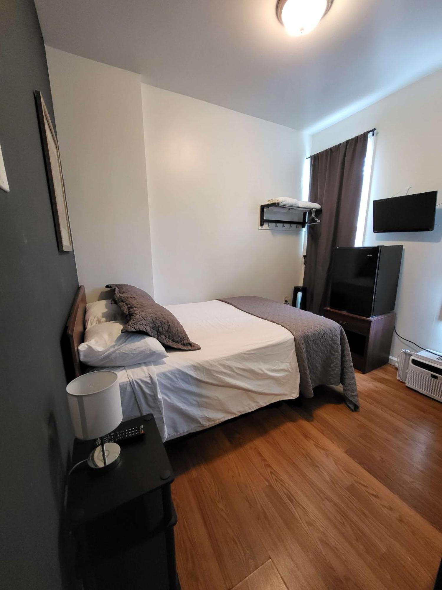 Deluxe Double Room with Bath