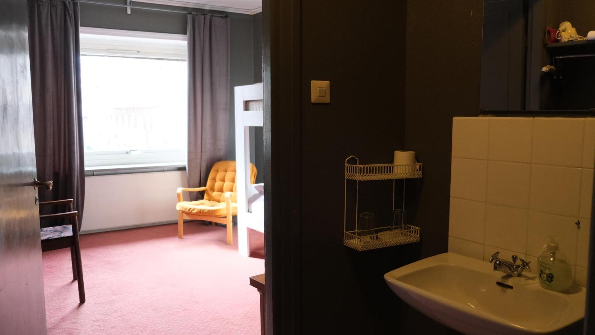 Standard Double Room with Shared Bathroom