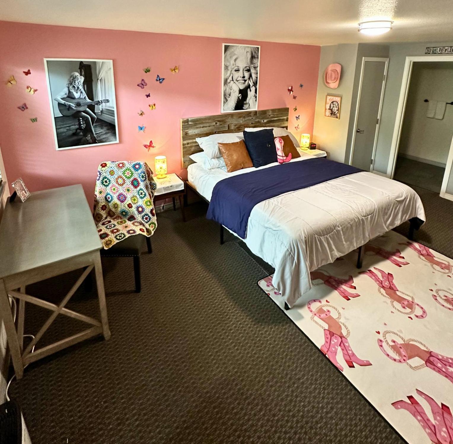 Superior King Room
