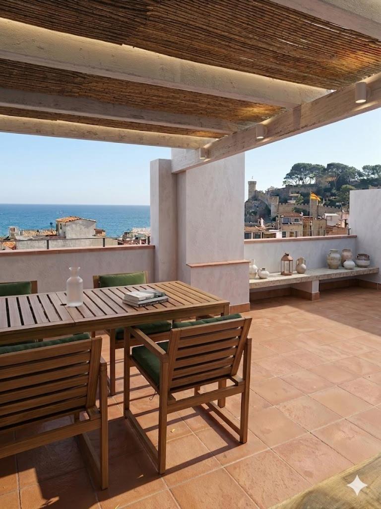 Two-Bedroom Apartment Terrace Sea View,1768214706:JPEG