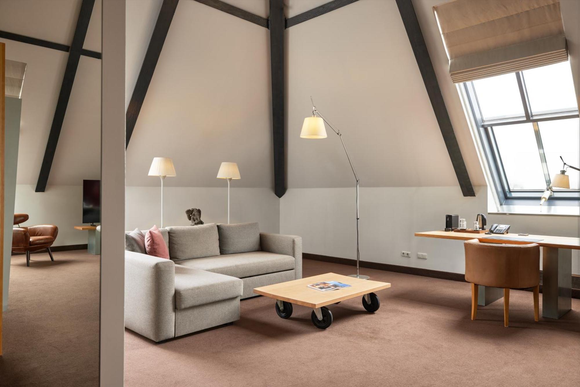 XL Loft
