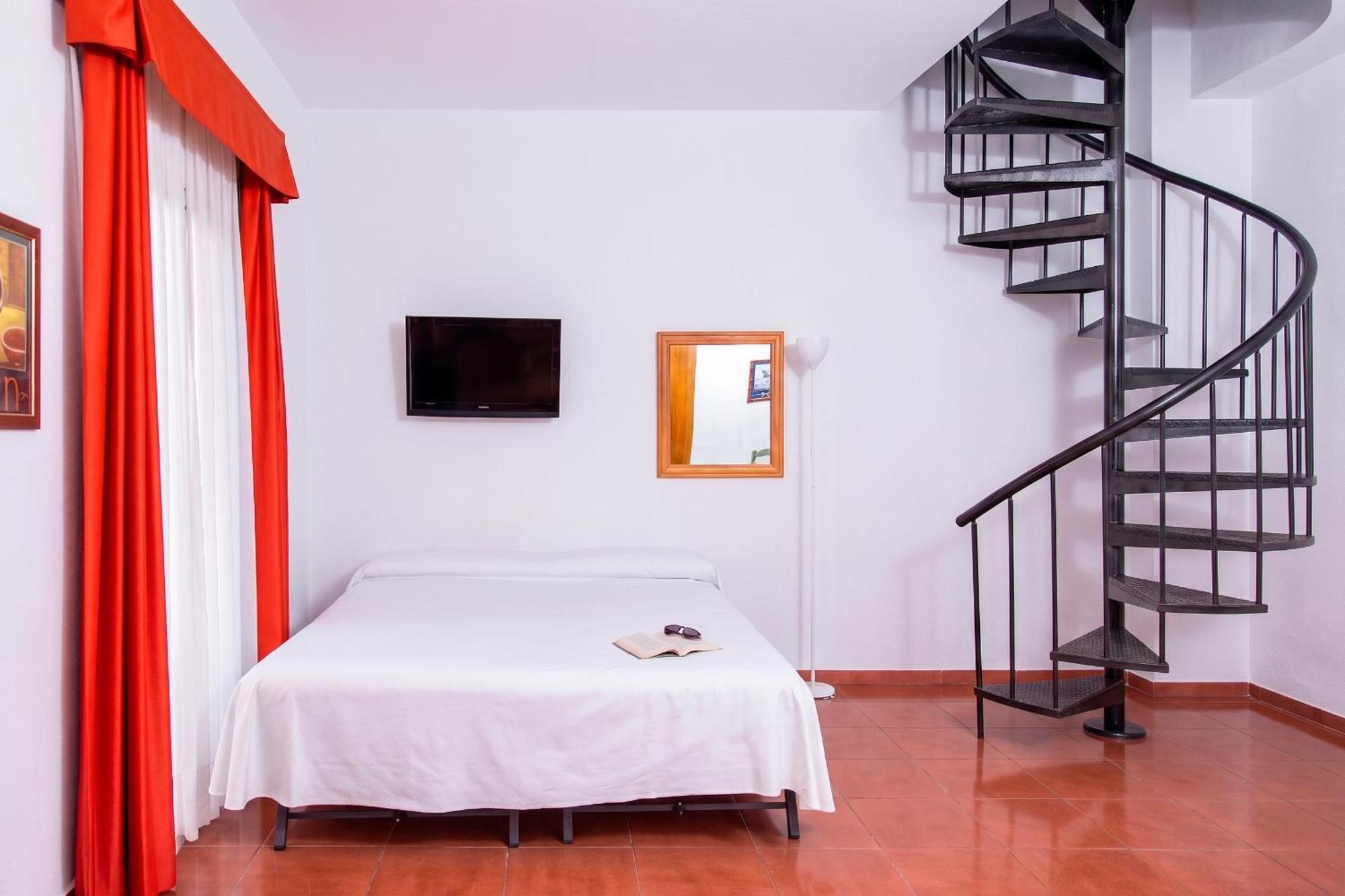 Duplex Room