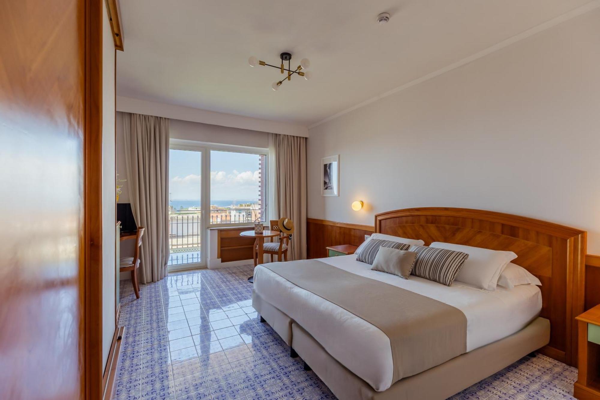 Superior Double or Twin Room Balcony Sea View