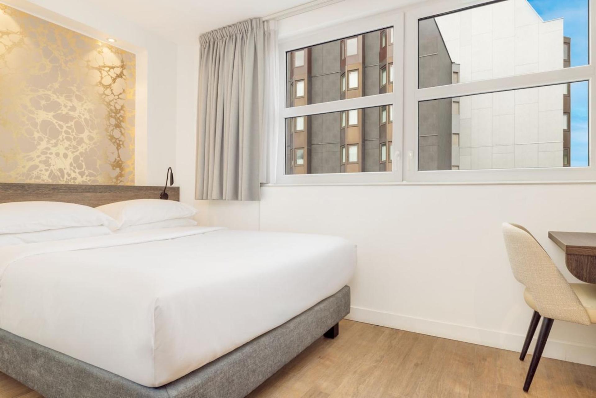 Single Room Double Bed