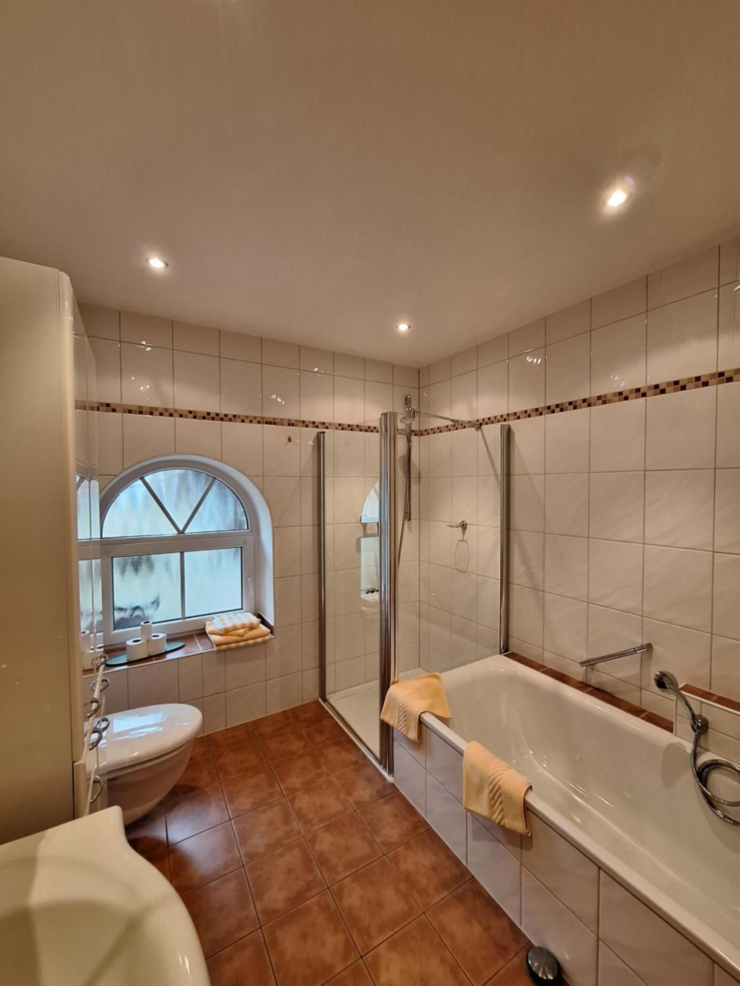 Two-Bedroom Deluxe Apartment Garden View