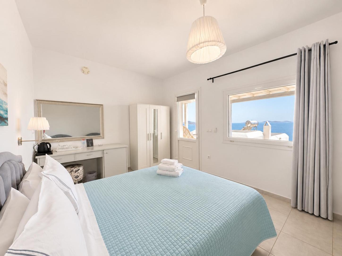 Superior Double Room Sea View,1769828435:JPEG