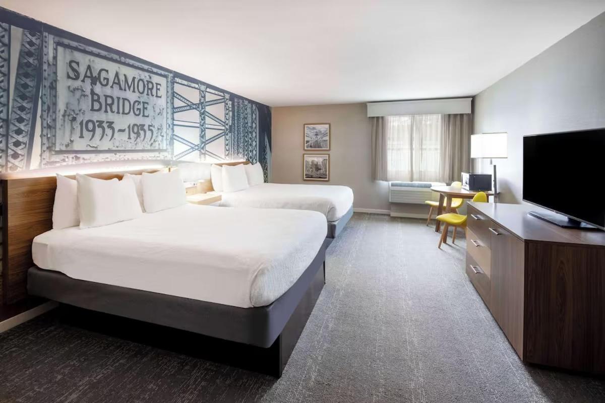 Two-Bedroom Suite