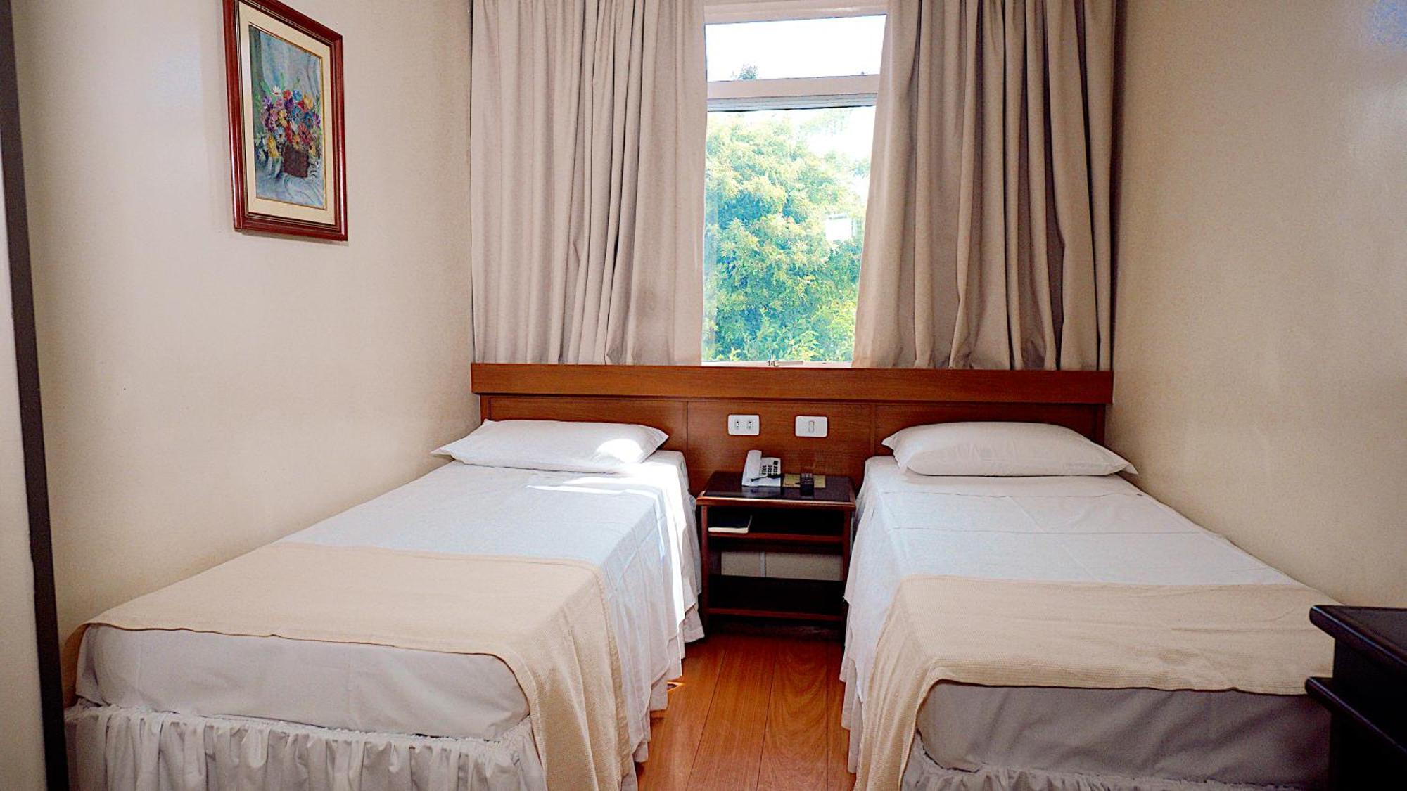Standard Double Room Fan