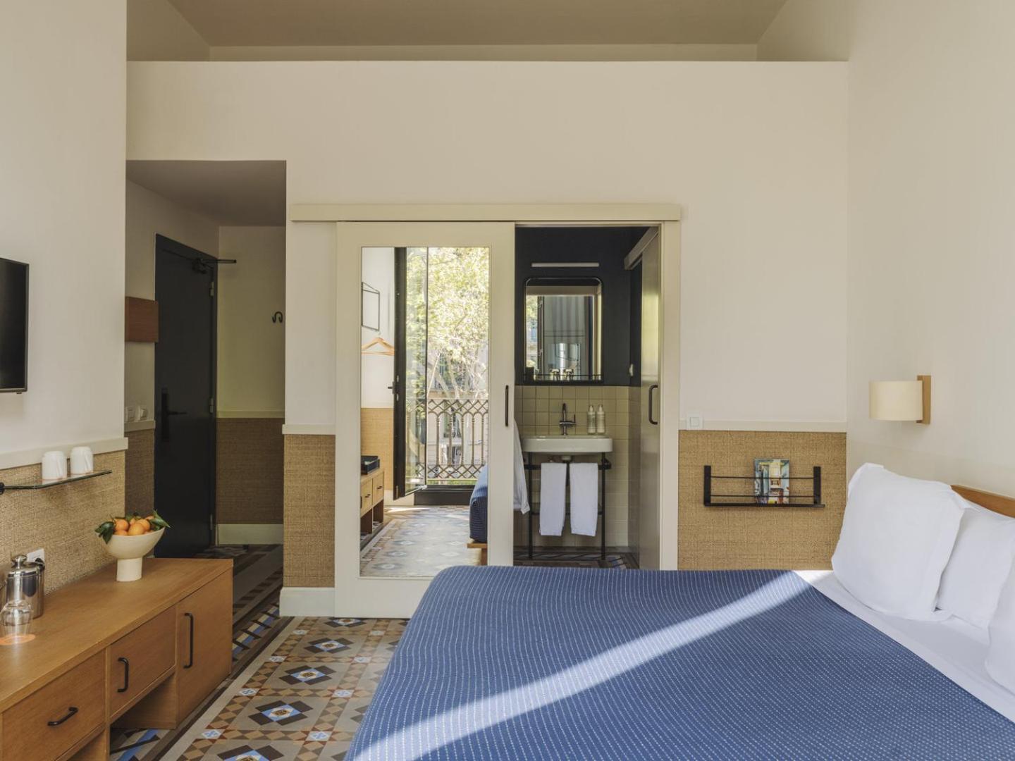 Chambre Double - Vue sur Rue