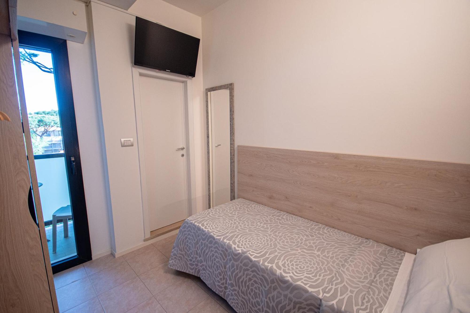 Single Room Balcony,1769959522:JPEG