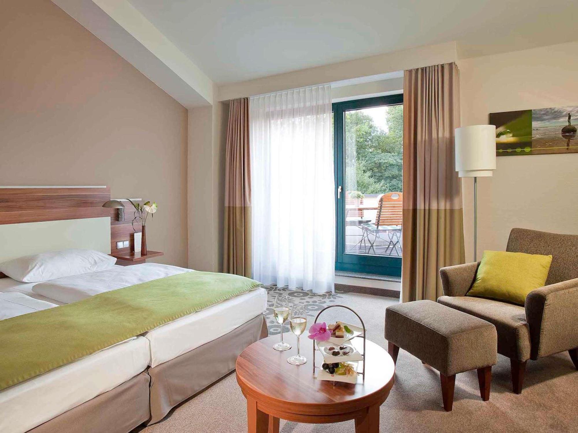 Privilege Queen Room with Balcony