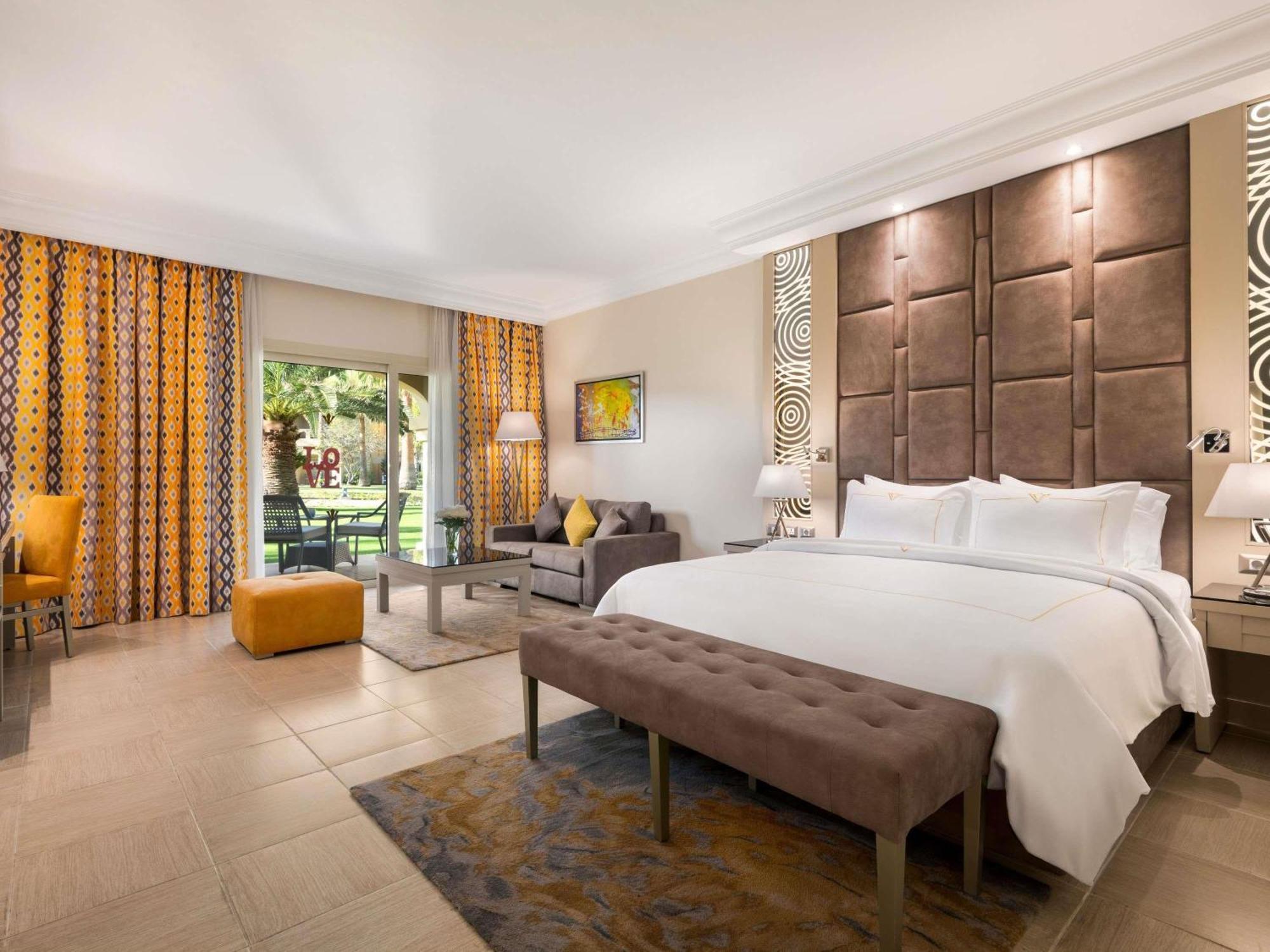Quarto Deluxe com 2 Camas Individuais