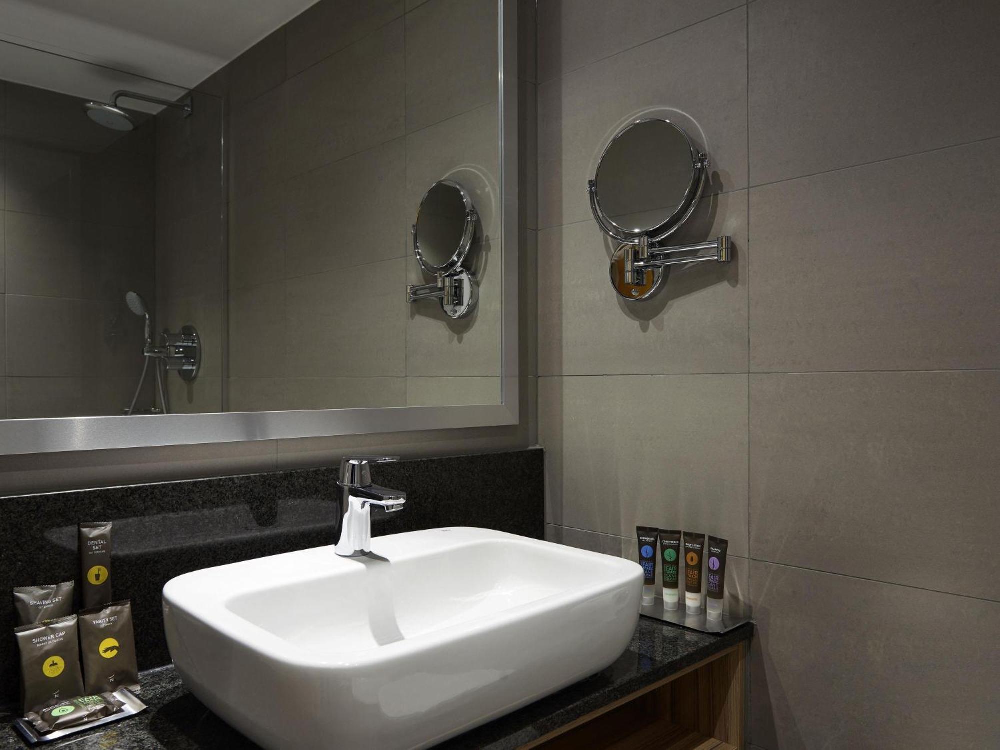 Quarto Superior com 2 Camas Individuais