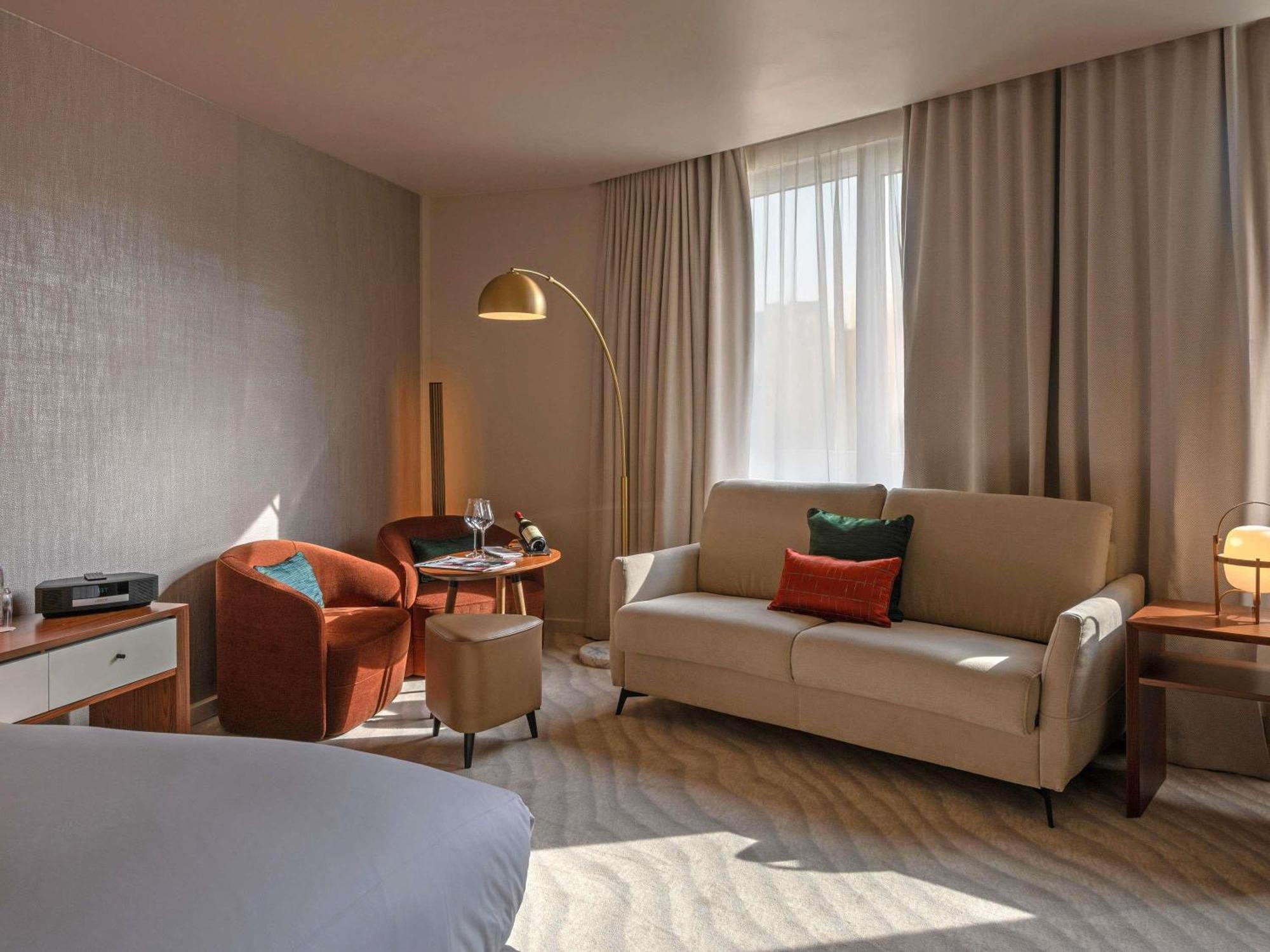 Imperial Suite with One King Bed