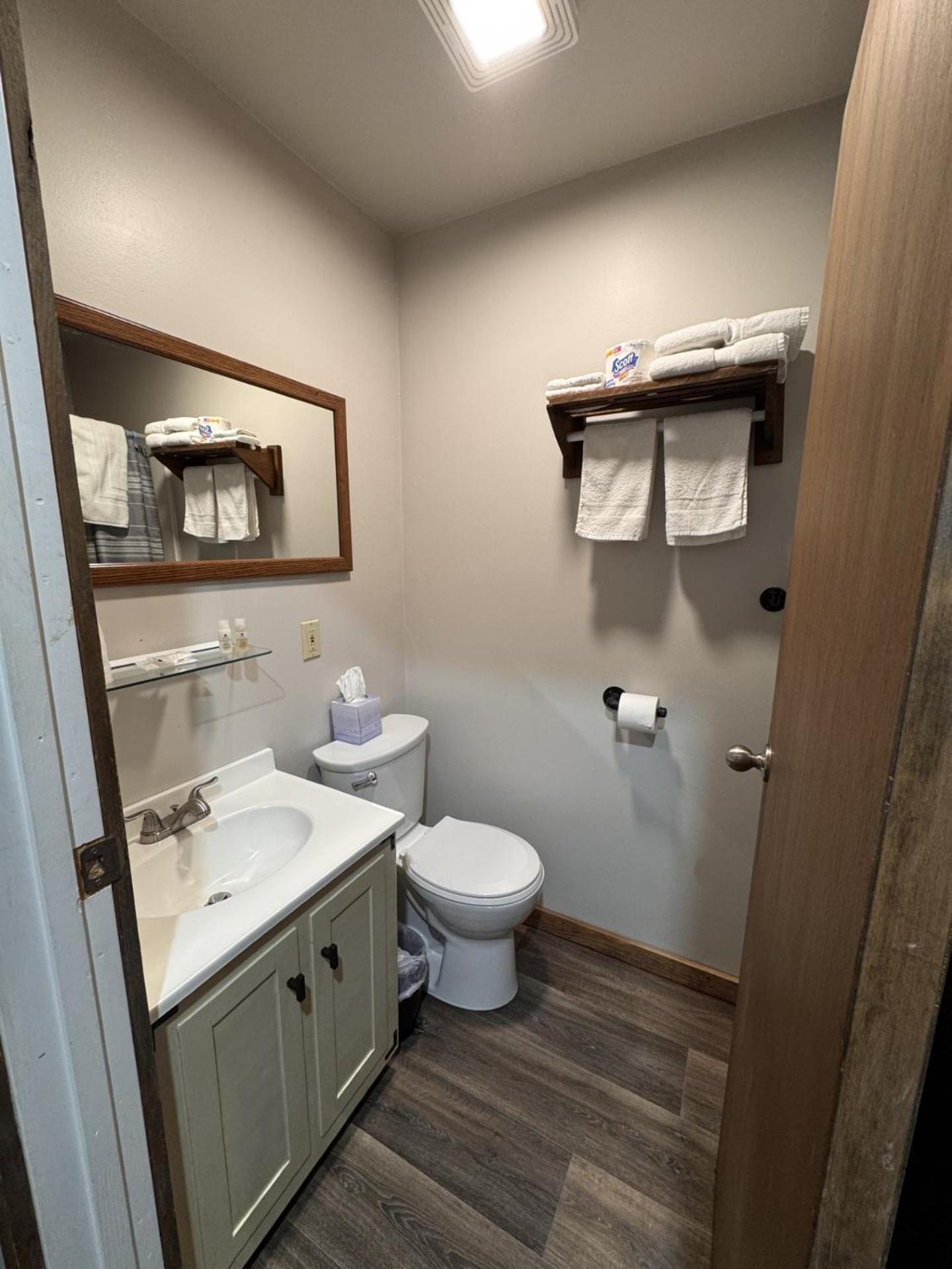 Single Room Bathroom