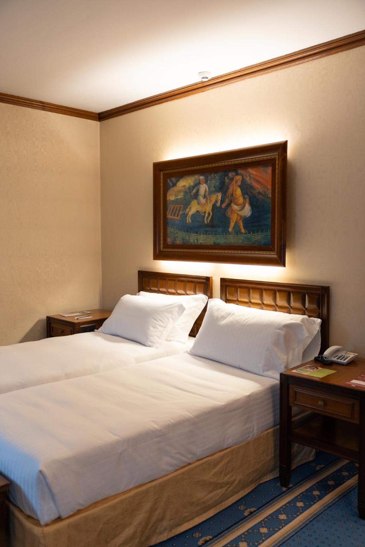 Classic Double or Twin Room,1771498740:JPEG