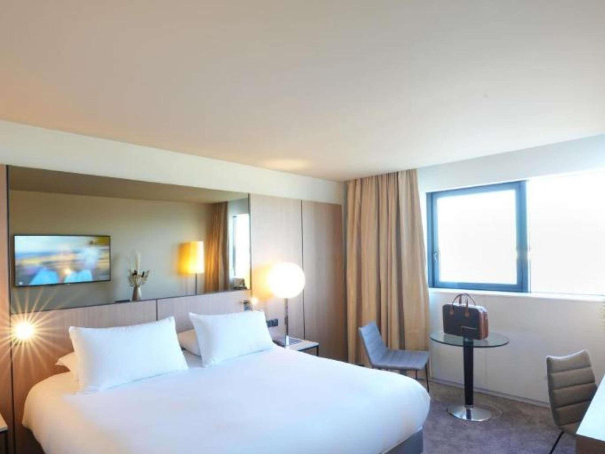 Standard Family Suite Two Connecting Rooms,1771505336:JPEG