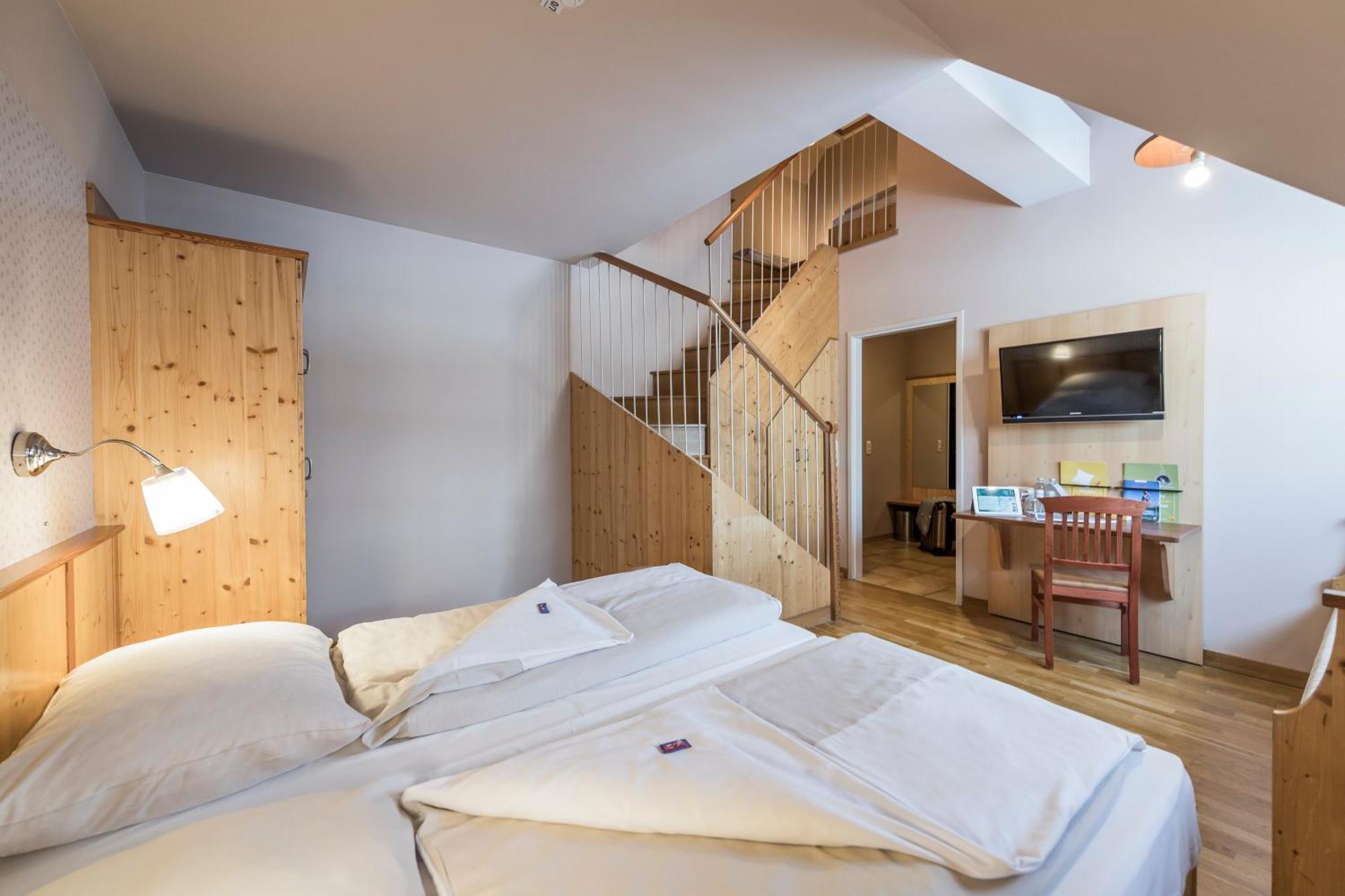 Comfort Quadruple Room