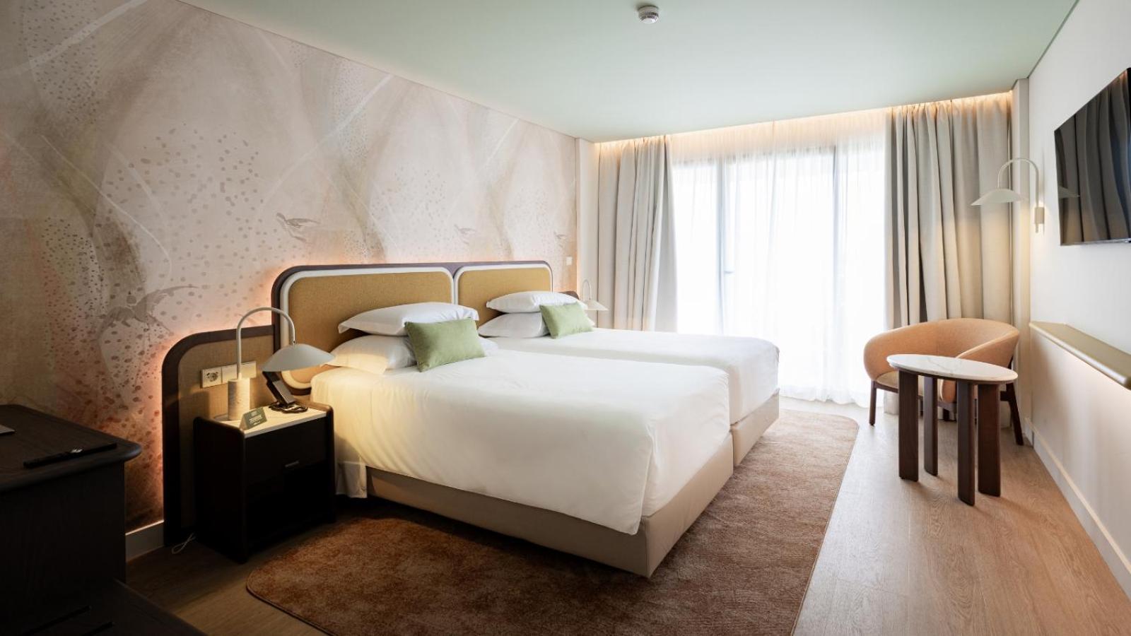 Large Twin Room