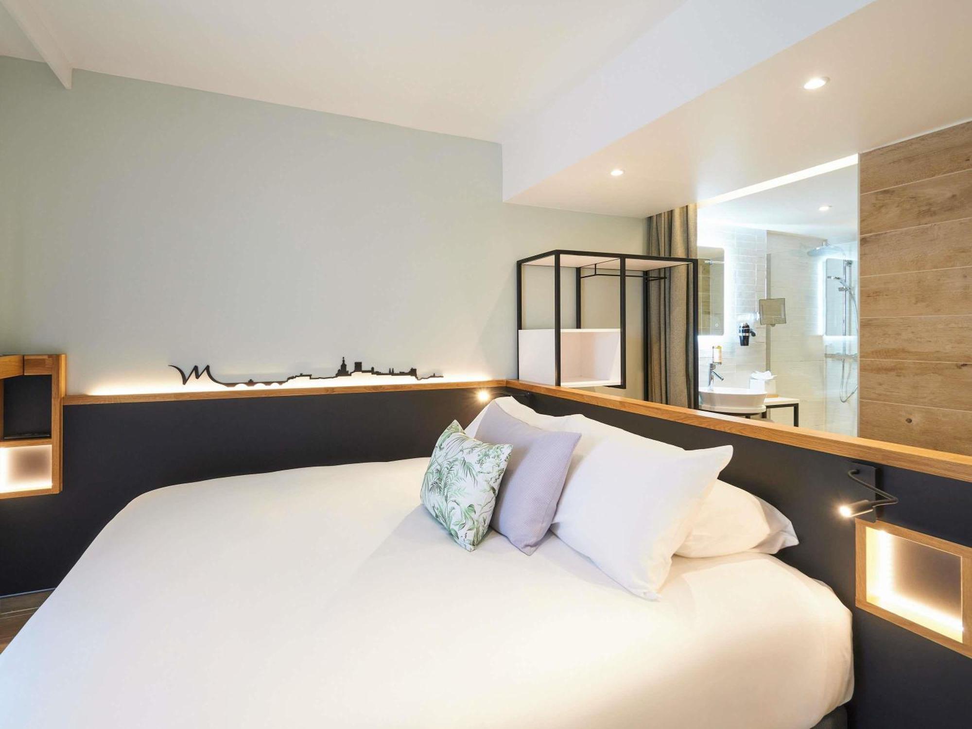 Classic Double Room Bunk Beds Balcony