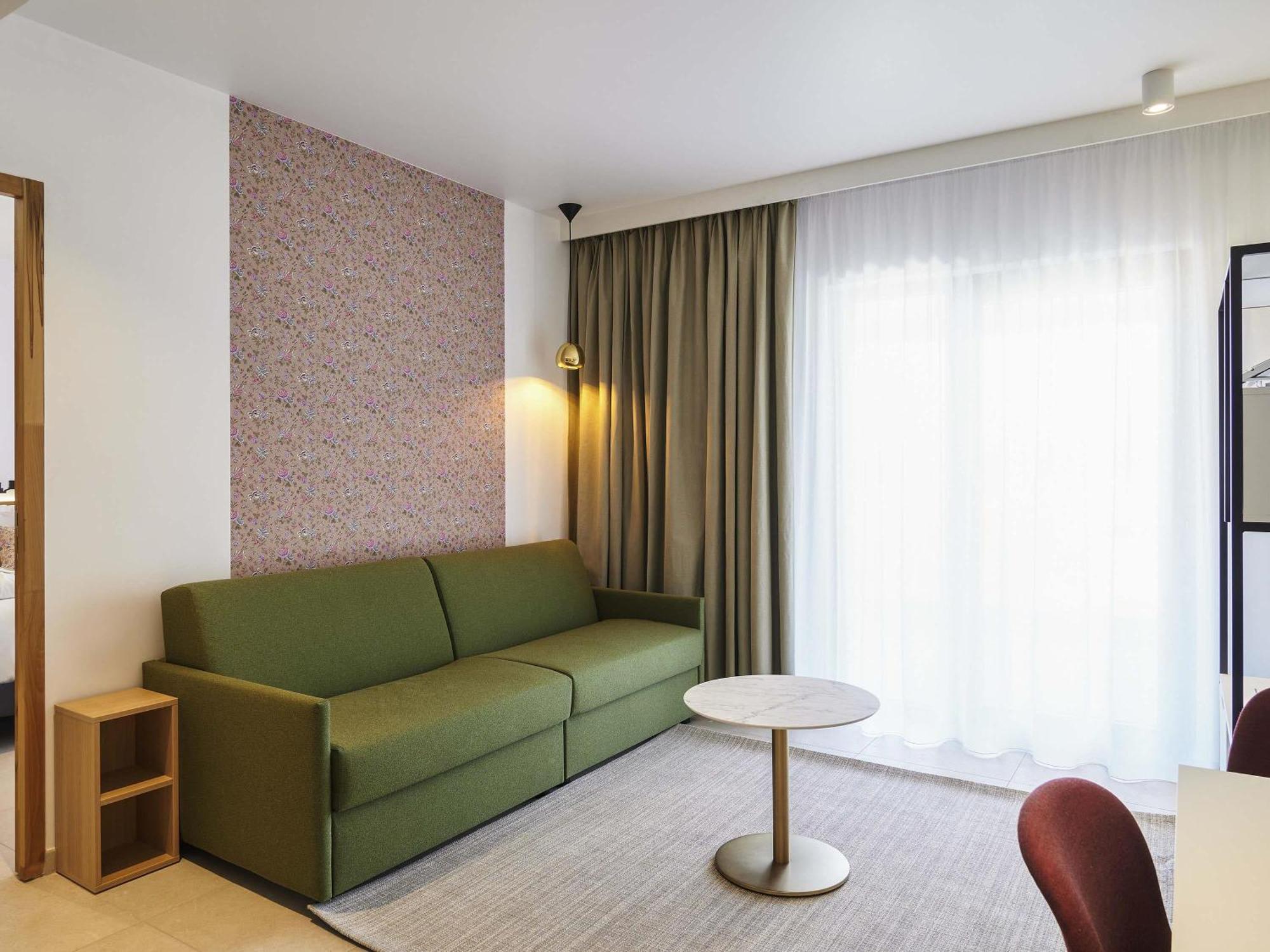 Junior Suite One Double Bed Sofa Bed