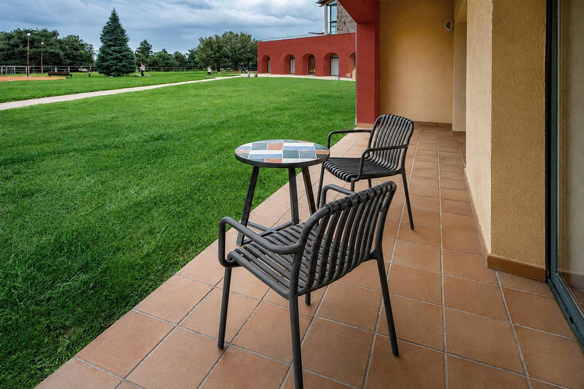 Double or Twin Room Garden View