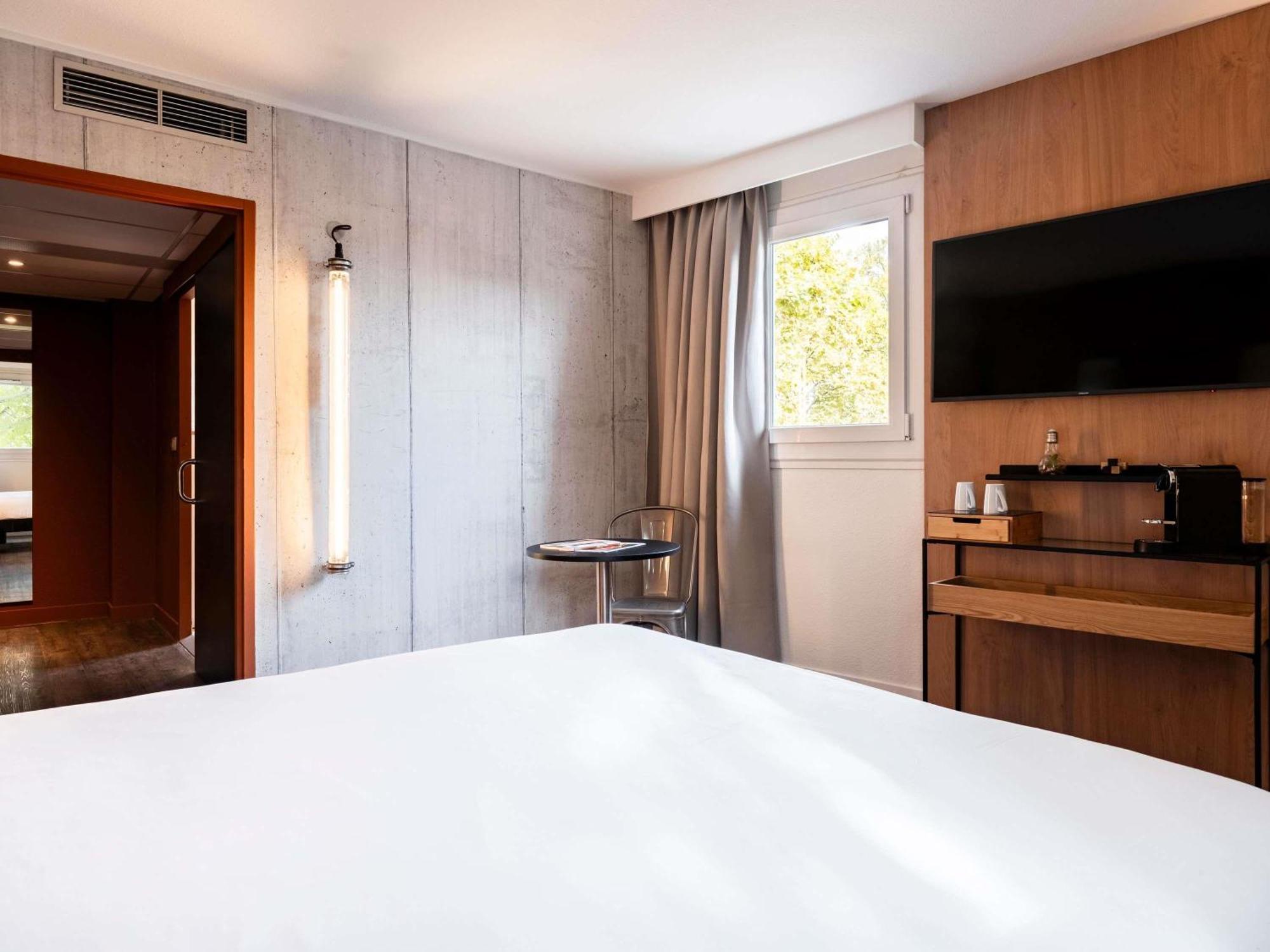 Standard Double Room Disability Access