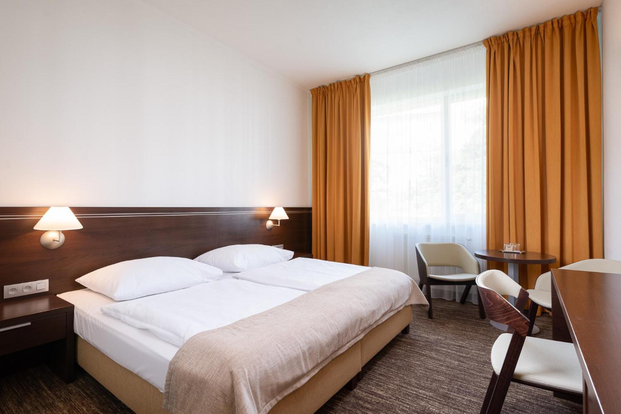 Executive Double Room disability access