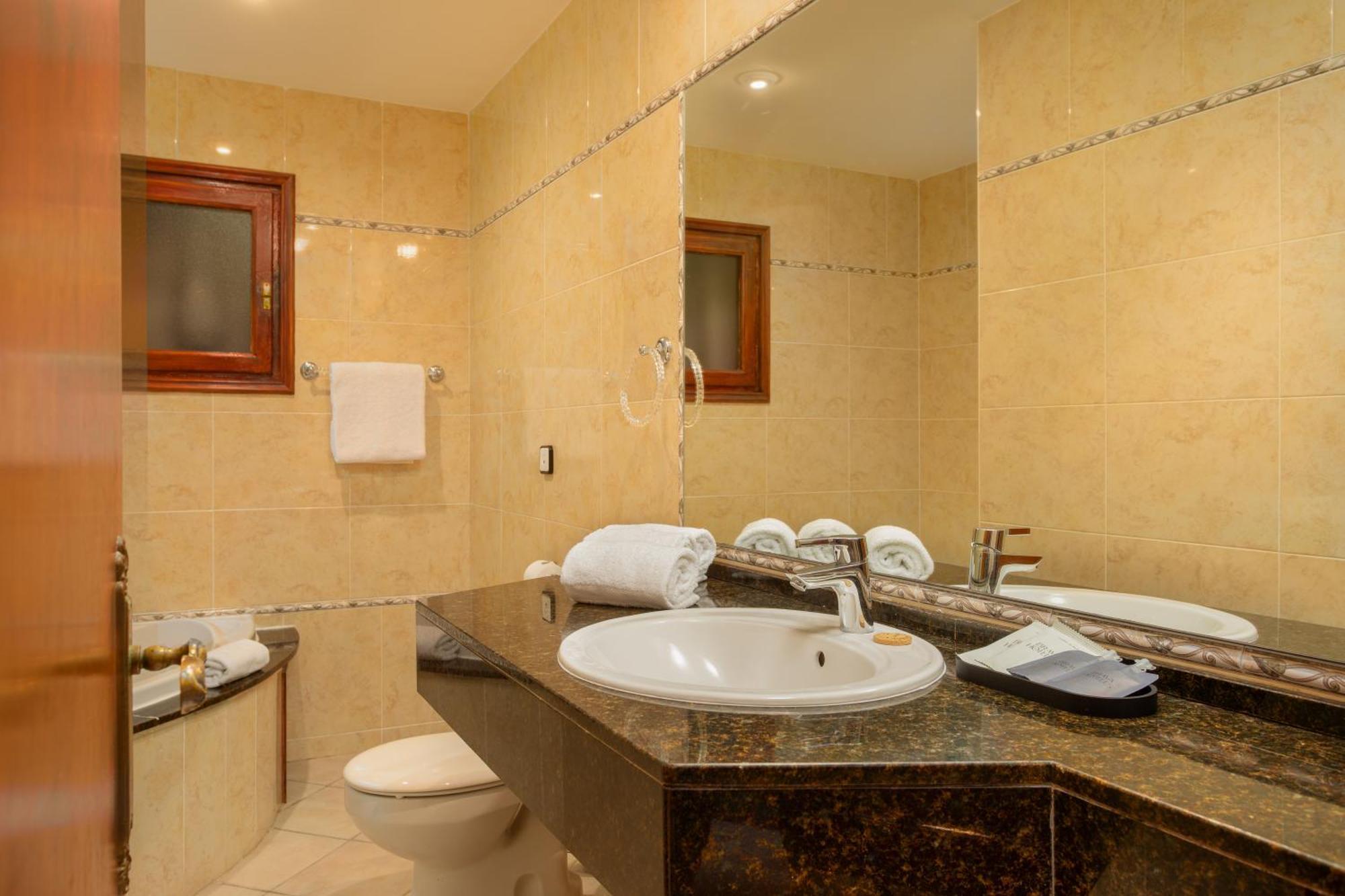 Triple Room Sea View