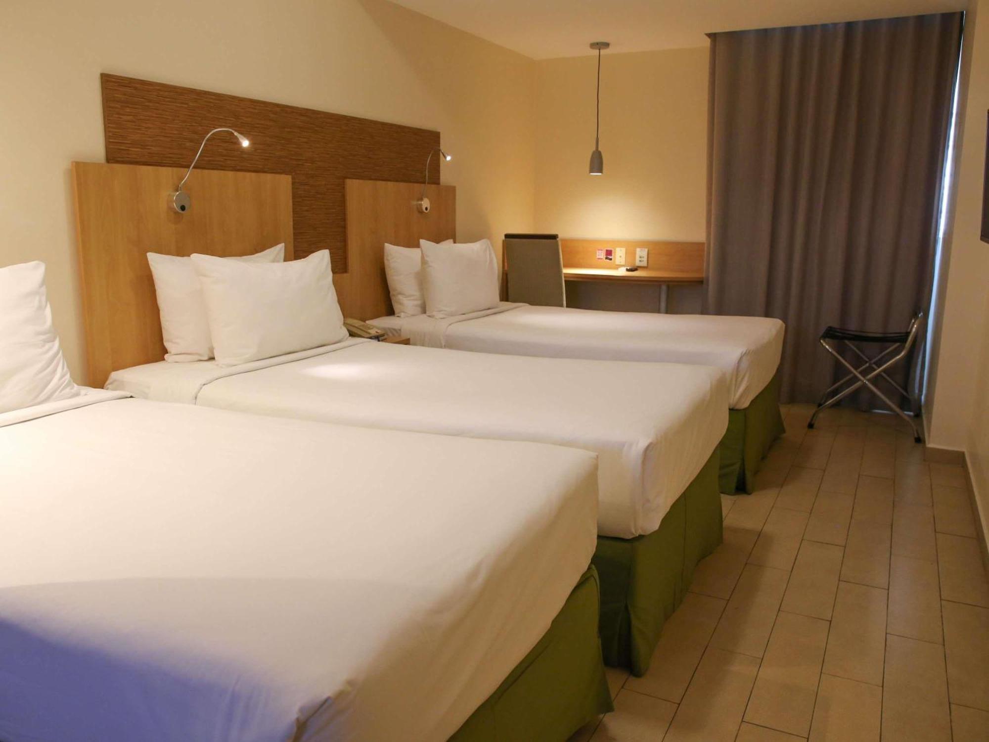 Standard Room Three Single Beds