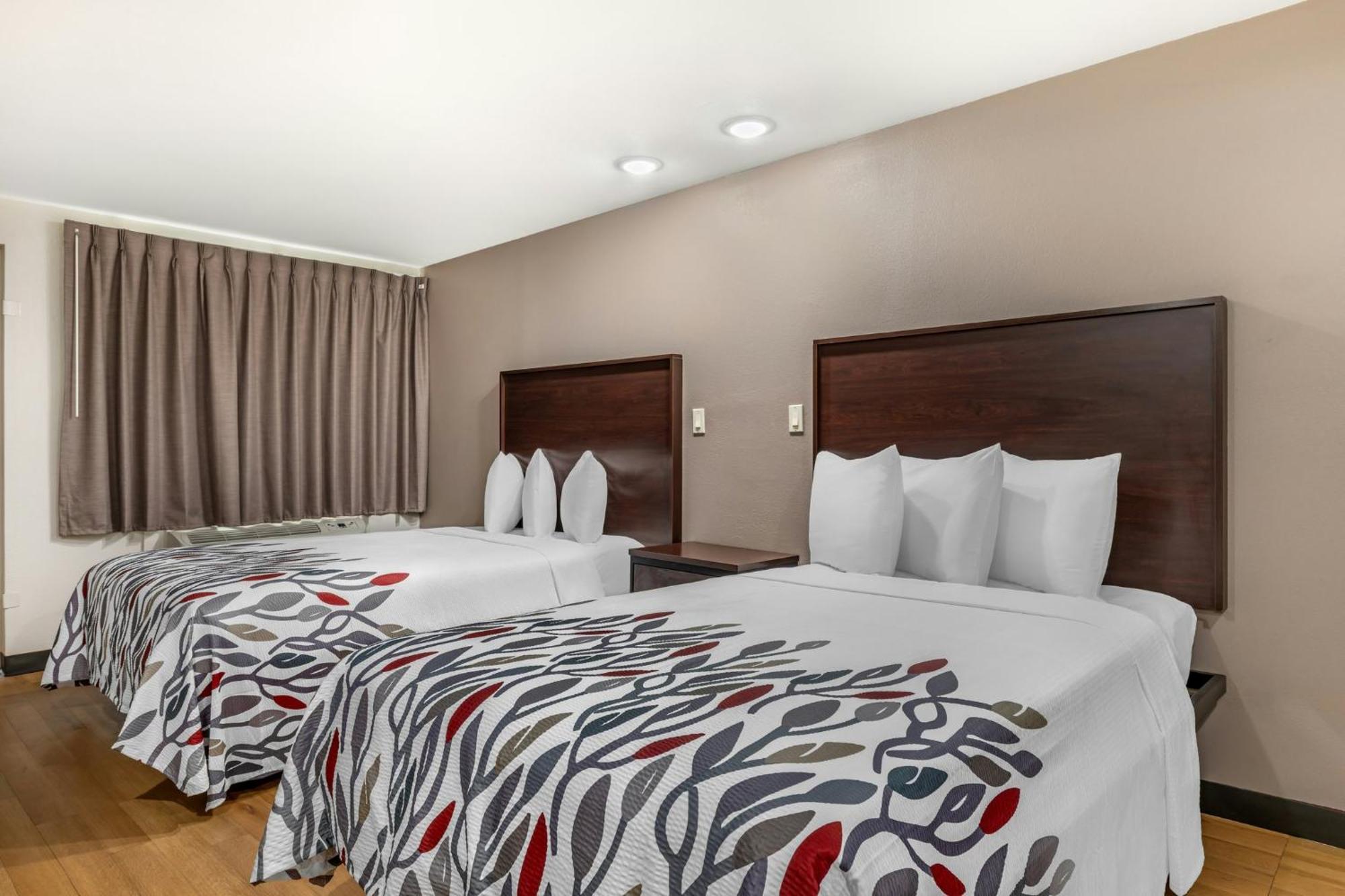 Deluxe Room Two Double Beds Non-Smoking,1771777339:JPEG