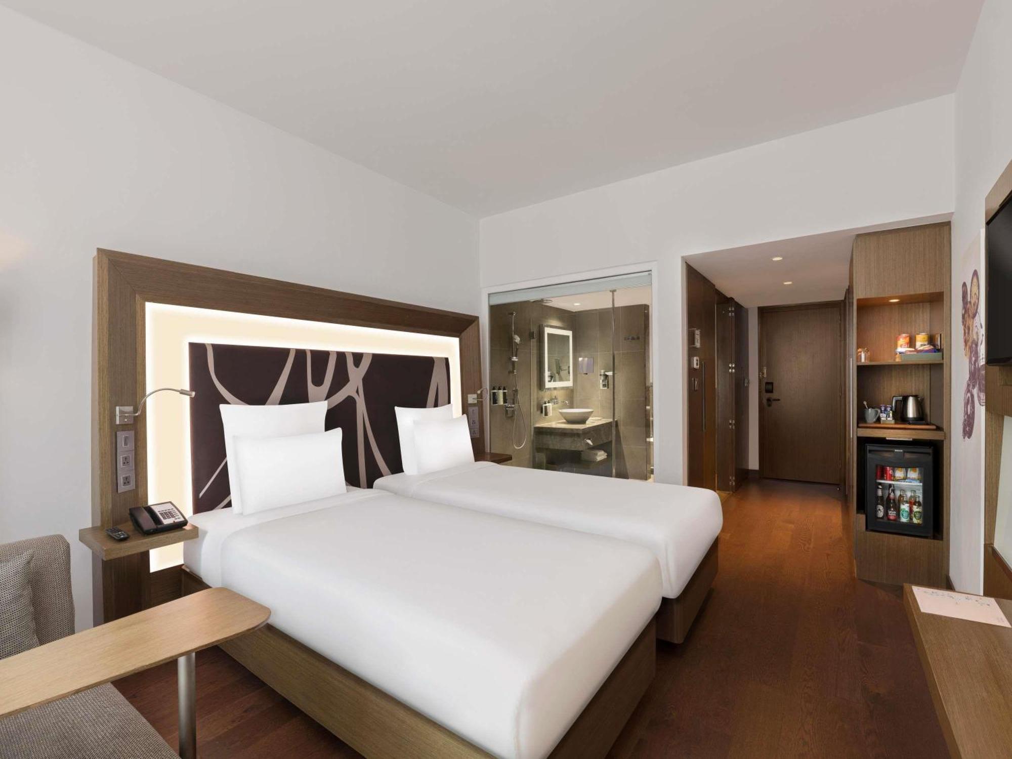 Premier Twin Room